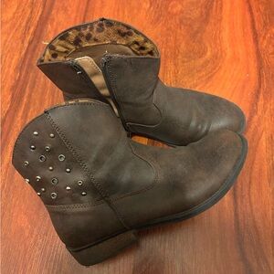 Cherokee Brown Kids Boots with Stud Accents
